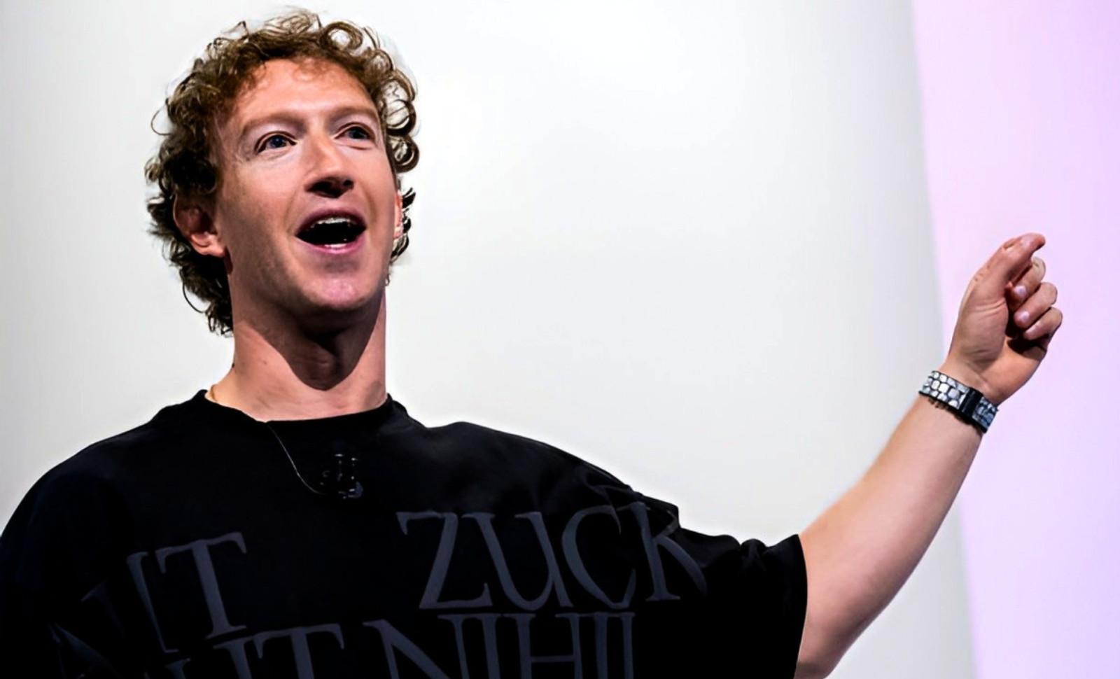 Mark Zuckerberg Develops AI Assistant to Streamline Meta’s Leadership 