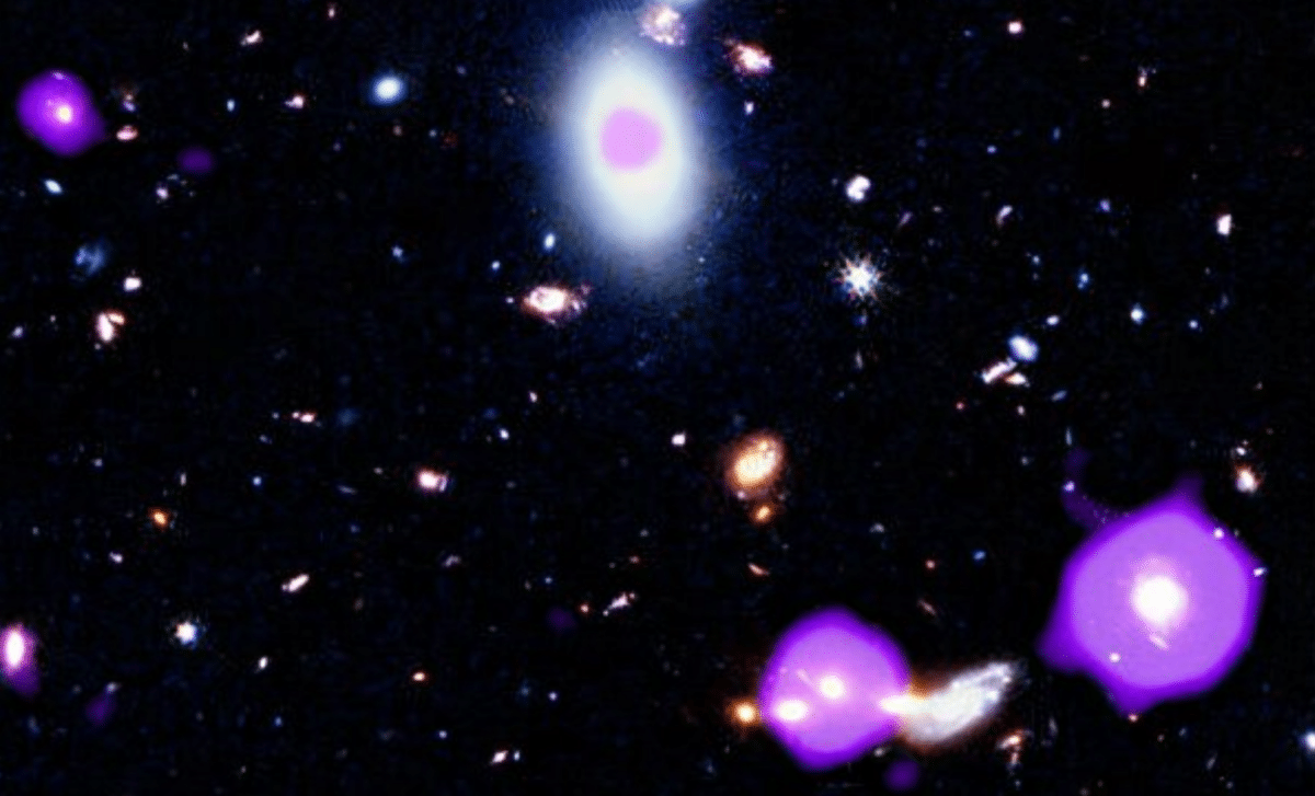 Chandra Reveals Why Supermassive Black Holes Have Slowed Their Growth Over Billions of Years 