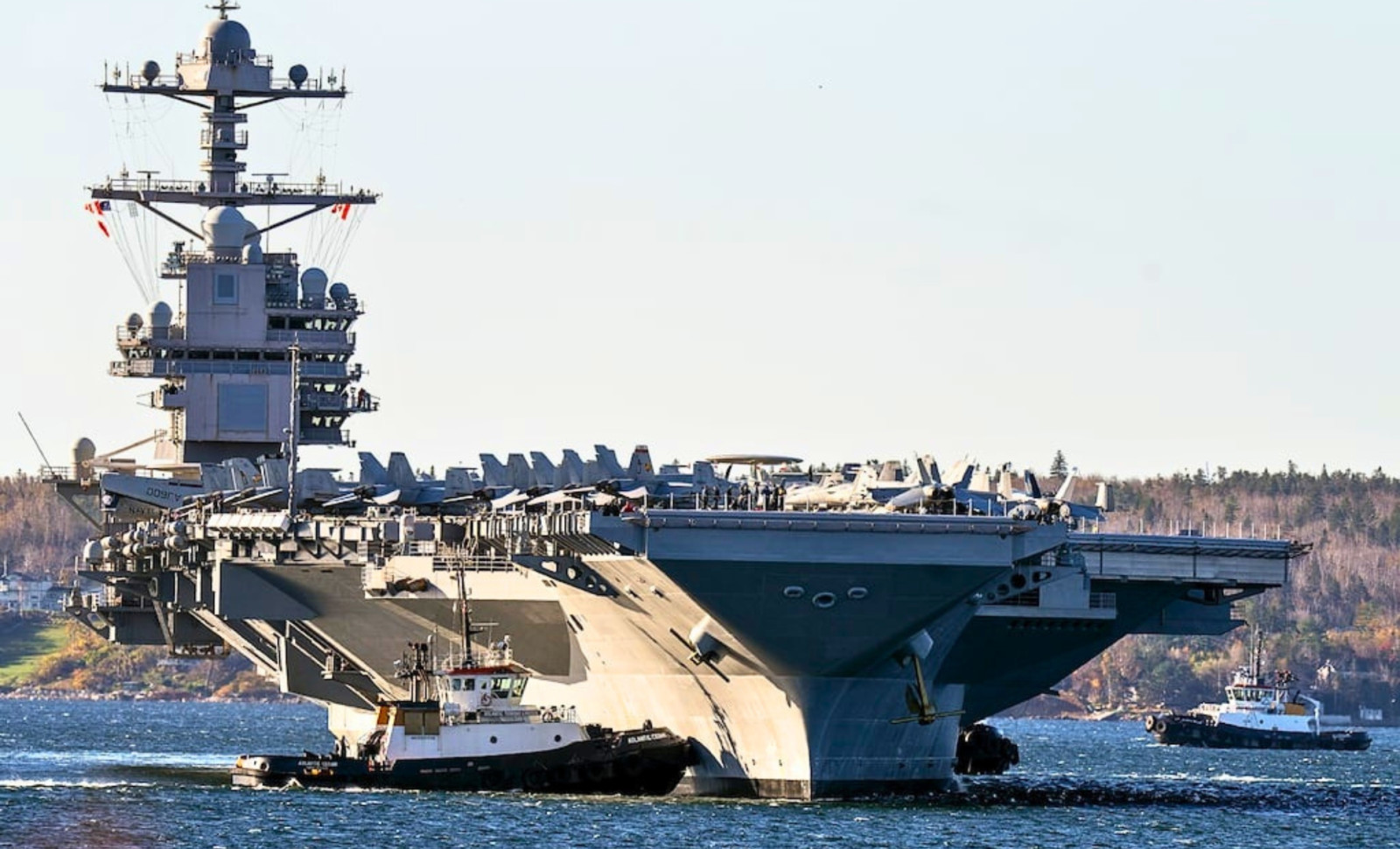 U.S. Navy’s Most Advanced Carrier Returns to Port After Extended Deployment and Fire Incident 