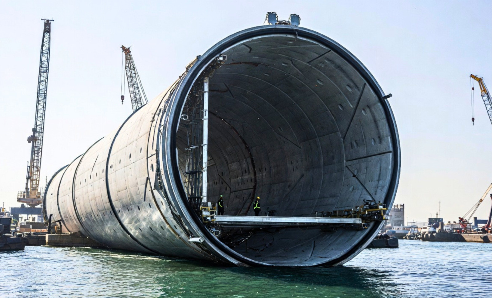 Undersea Tunnel Rubber Seals Deteriorate Faster Inside, Threatening Long-Term Waterproofing 