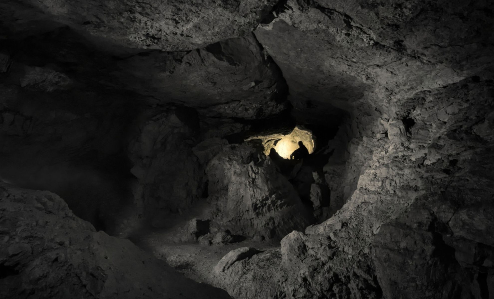 Researchers Uncover Ancient Human Habitation in Massive Saudi Lava Tube Cave 