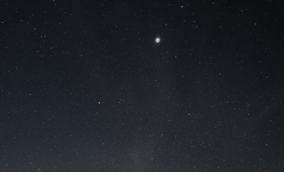 Tonight’s Stunning Lunar Occultation: Watch Bright Star Regulus Disappear 