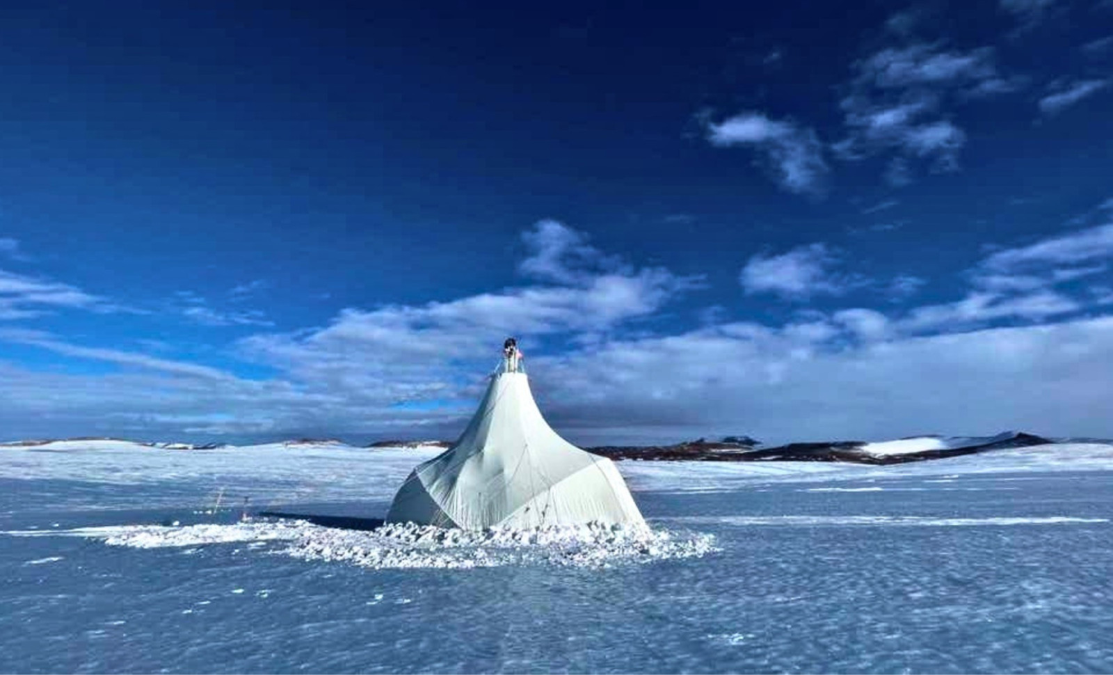 Antarctic Ice Uncovers a 3-Million-Year Climate Enigma Defying Expectations 