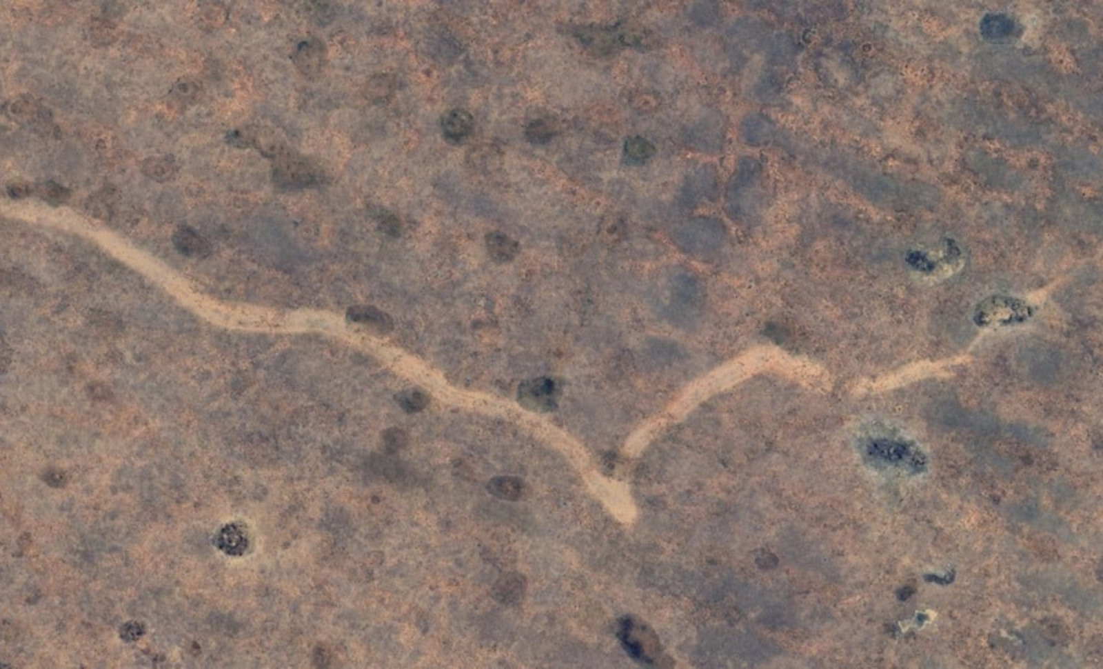 Scientists Uncover Hidden 11-Kilometer Tornado Track in Remote Australian Outback 