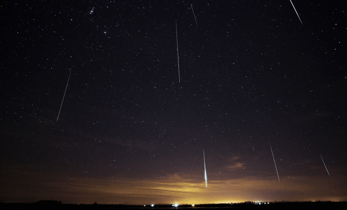 2026 Eta Aquarid Meteor Shower Peaks Tonight: Best Times for Peak Viewing 