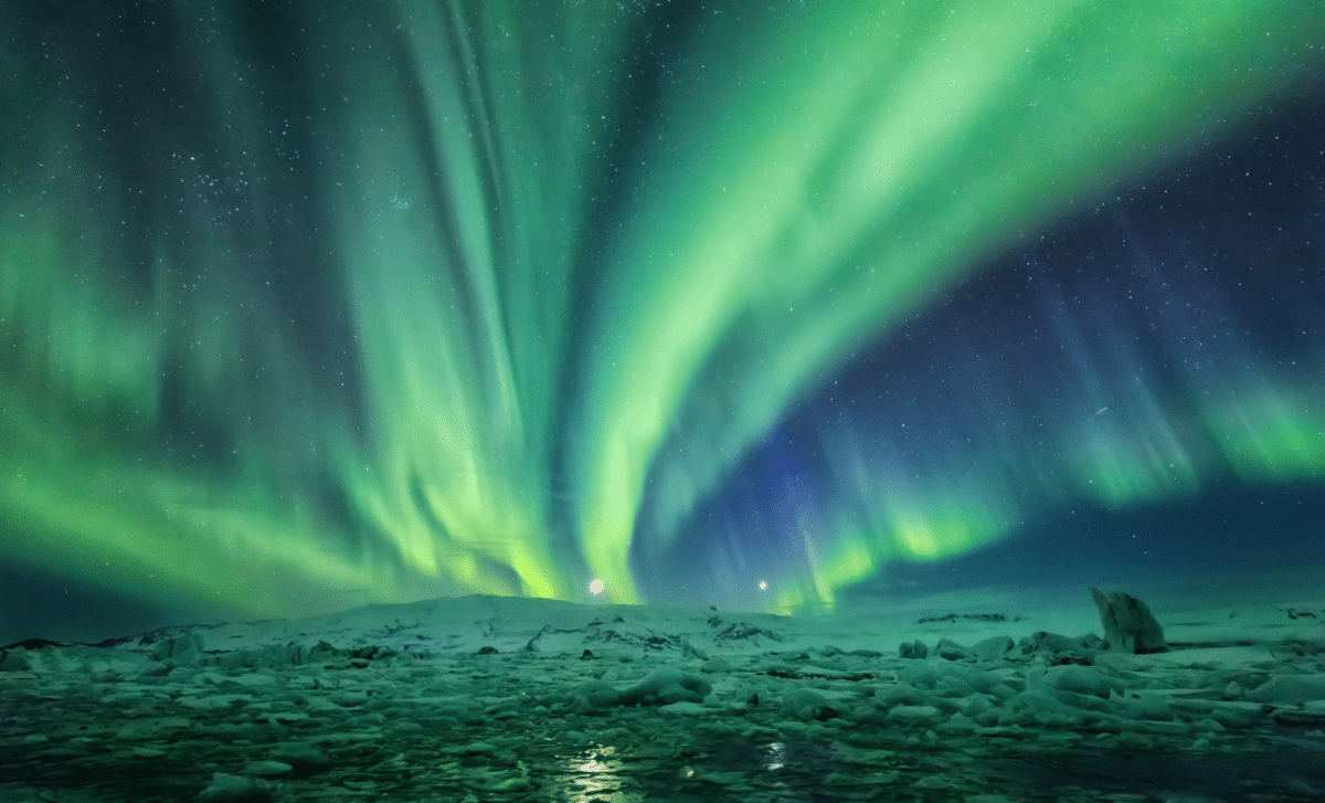 Brilliant Aurora Could Light Up Skies Across 20 U.S. States Tonight Amid Strong Solar Storm 