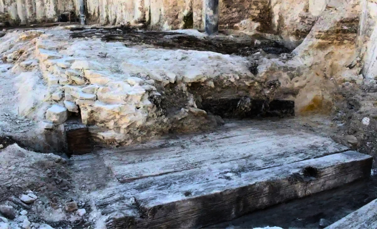 Ancient Iron Age Structure Found Intact Beneath Bavarian City Streets 