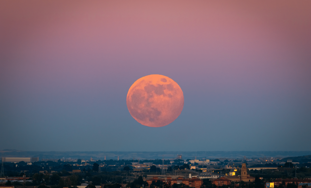 June’s Iconic Strawberry Moon: When and How to Witness This Lunar Marvel 