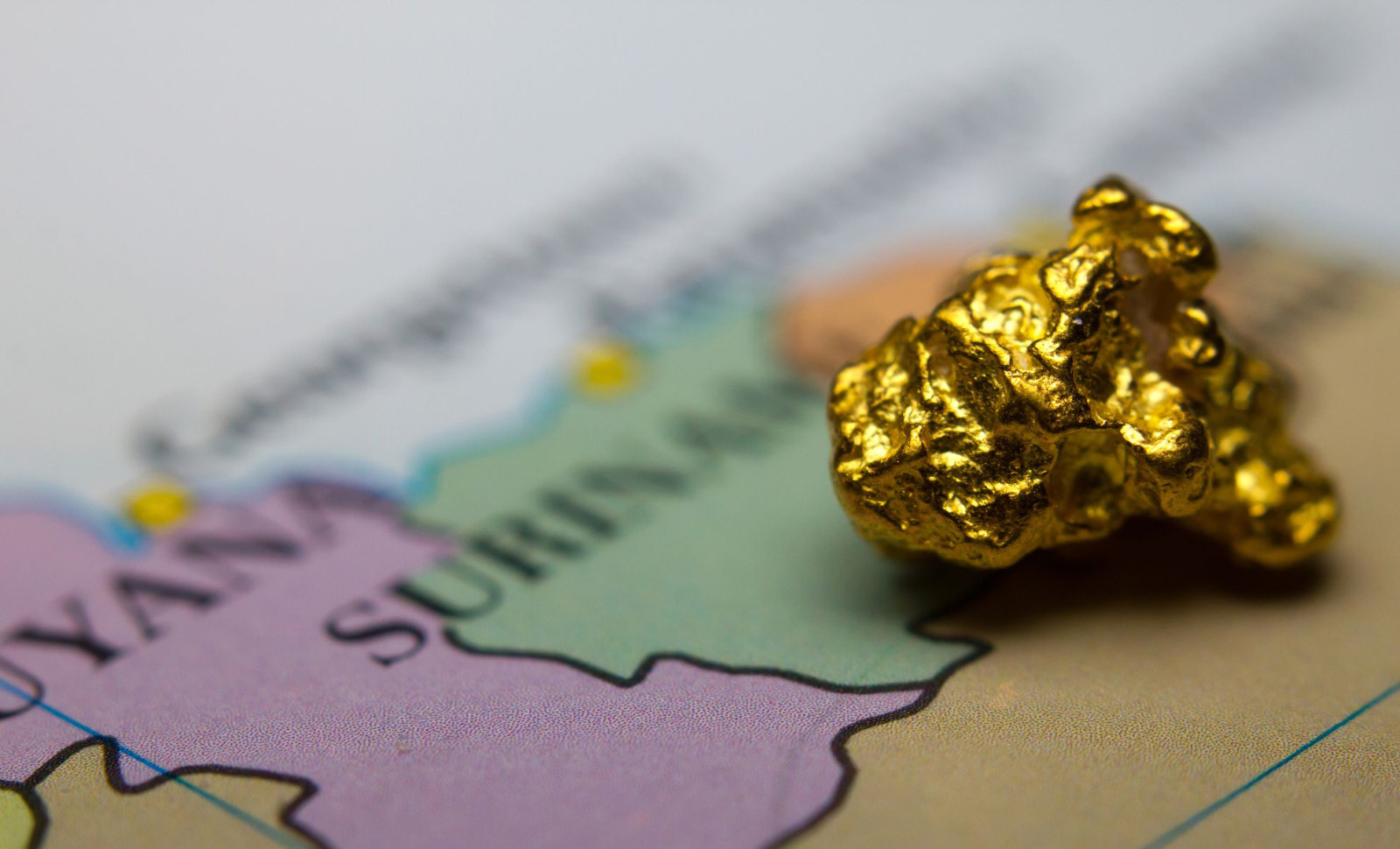 New Geological Map Uncovers Potential Rare Earth Element Hotspots Beneath Ancient Continents 