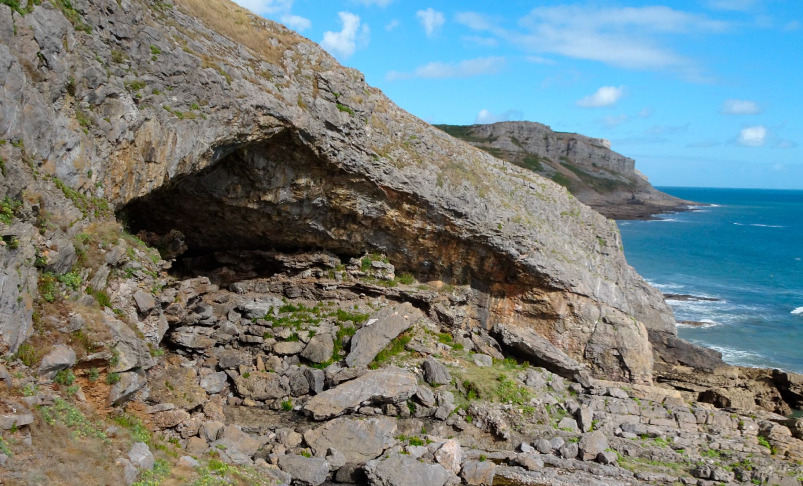 New Study Confirms Britain’s Oldest Cave Art Hidden Inside a Welsh Cavern for Millennia 