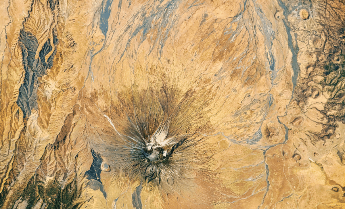 Tanzania’s Unique Volcano Could Illuminate Mercury’s Mysterious Hollows 