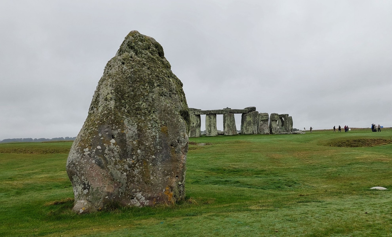 New Research Reveals Human Effort Was Behind Stonehenge’s Massive 6-Ton Altar Stone Move 
