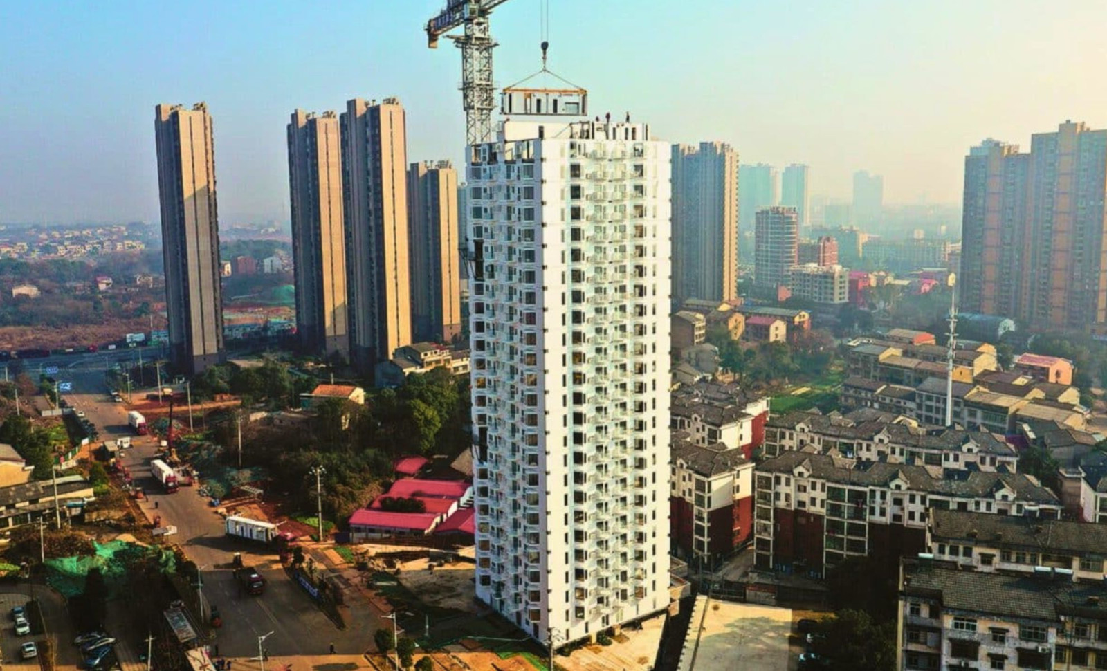 China Erects a 26-Story Apartment Tower in a Record Five Days Using Modular Steel Units 