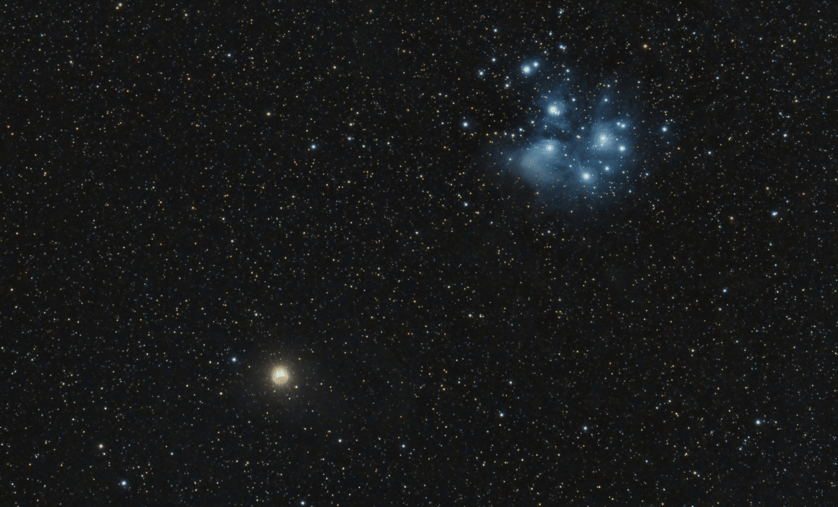 Watch Mars Glide Past the Pleiades in a Stunning Pre-Dawn Display This Sunday 