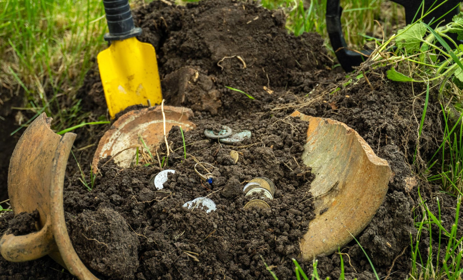 New Research Suggests Thetford Roman Hoard Is Younger Than Once Believed 
