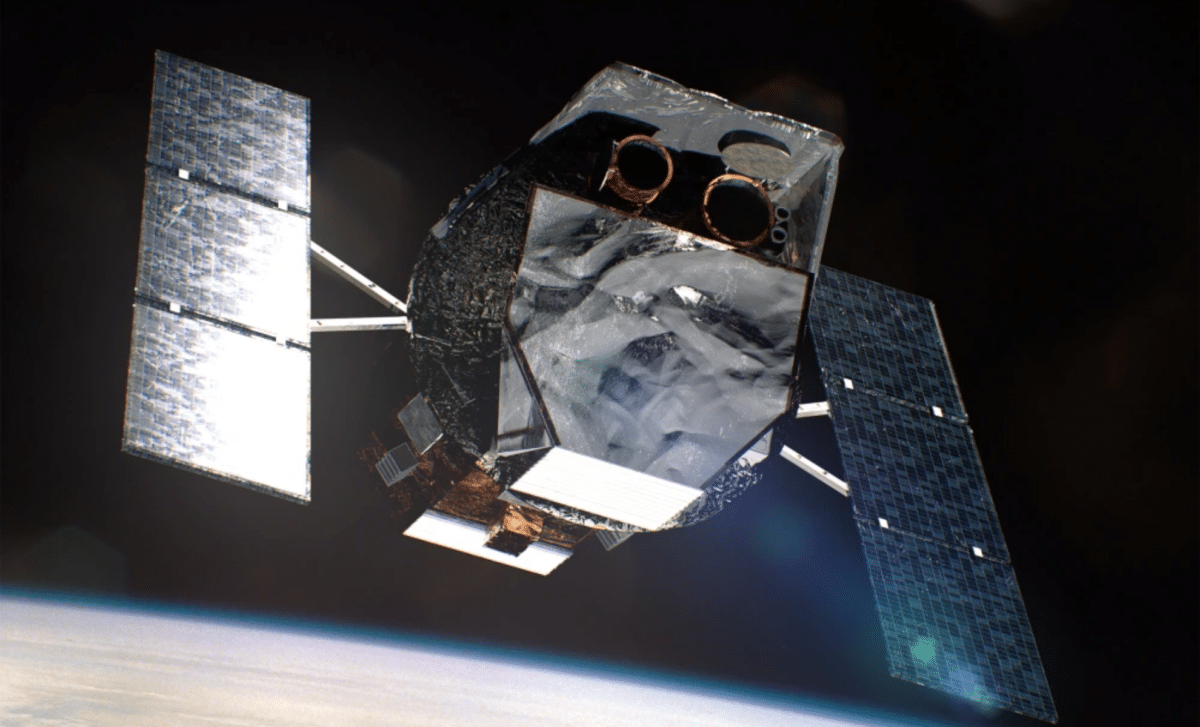 NASA Launches Groundbreaking Mission to Rescue Aging Space Telescope 