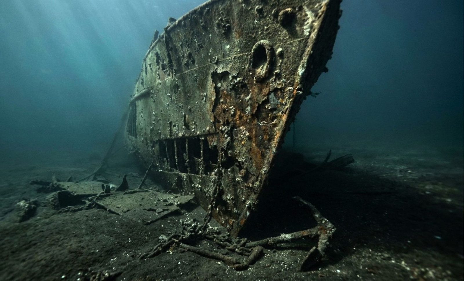 Bomb-Rigged SS Kielce Shipwreck Has Rested Under the English Channel Since 1946 Impacting Seismic Studies 
