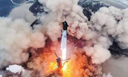Starship Achieves Historic Milestone with First Successful Ocean Splashdown
