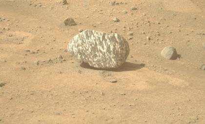Mars' Striped Mystery: The Discovery of the Zebra-Like Rock 'Freya Castle'