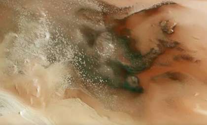 European Orbiters Unveil Enigmatic Features on Mars’ Southern Ice Cap
