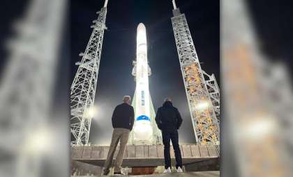 Blue Origin Prepares New Glenn Rocket for Launch at Cape Canaveral