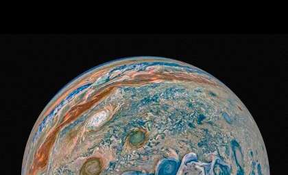 NASA’s Juno Probe Reveals Surprising Dolphin-Shaped Cloud Pattern on Jupiter