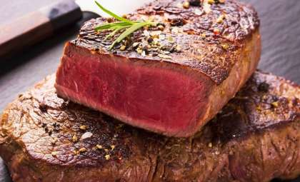 Master the 3-3-2-2 Strategy for Cooking a Nutritious, Perfect Steak