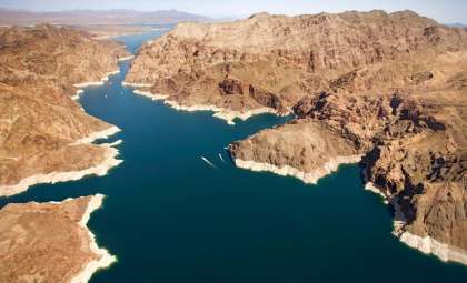 Enormous Hidden Water Source Found Beneath Cascade Mountains, Outweighing Lake Mead Threefold