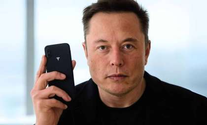 Elon Musk Addresses the Viral Tesla Phone Rumors Head-On