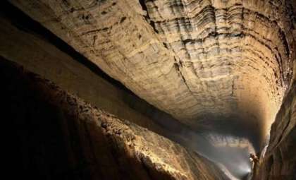 Explorers Reveal Extraordinary Life in Earth’s Deepest Abyssal Cave