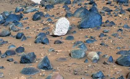 Mars’ 4,000+ Unusual Rocks Could Reveal Hidden Clues About Ancient Life
