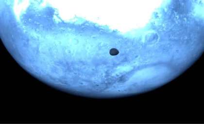 ESA’s Hera Spacecraft Snaps Remarkable Image of Mars’ Moon Deimos in Flyby