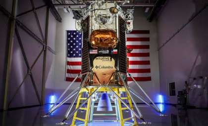 Lunar Radio Experiment Unveils Unexpected Cosmic Signals Despite Rough Landing