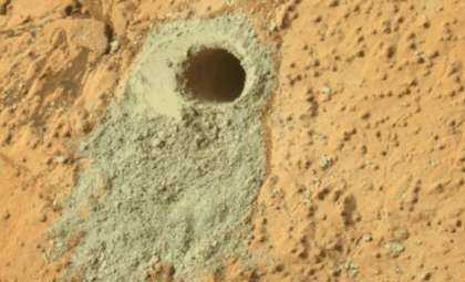 Curiosity Rover Uncovers Largest Organic Molecules Detected on Mars