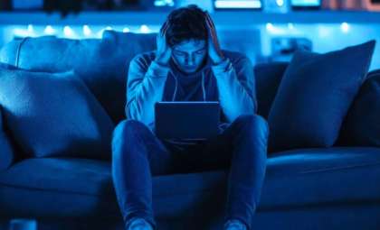Daily Chats with ChatGPT Spark Emotional Bonds and Dependency Signs