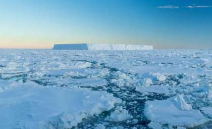 Ancient Icebergs Sculpted Deep Channels Across the North Sea 18,000 Years Ago
