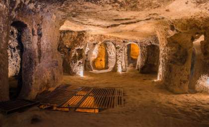 Ancient Egyptian Labyrinth with 3,000 Chambers Unearthed Beneath Pyramid After Millennia
