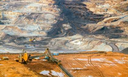 China Unearths Record Uranium Deposit in Ordos Desert, Transforming Energy Landscape