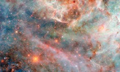 Hubble Unveils Stunning 'Cotton Candy' Galaxy in the Large Magellanic Cloud