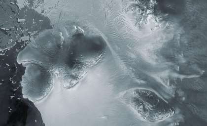 Researchers Uncover Rapid 'Ice Piracy' Phenomenon Among Antarctic Glaciers