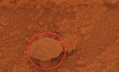 Curiosity Rover’s Strange ‘Mushroom’ Image on Mars Sparks Debate Over Possible Life