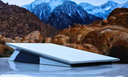 SpaceX Unveils Starlink Performance Antenna Delivering Ultra-Fast 400 Mb/s Internet to Remote Areas