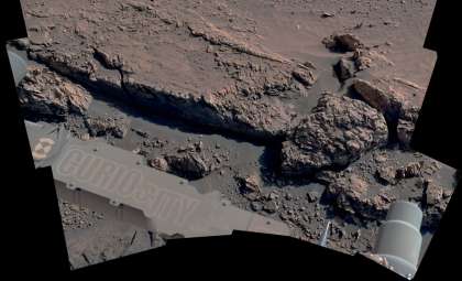 Curiosity Rover Reveals Intriguing ‘Boxwork’ Ridges on Mars