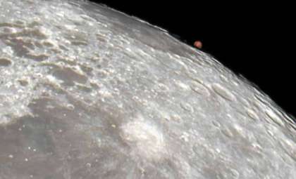 Experience an Unforgettable Night Sky: Moon, Mars, and Regulus Align This Weekend