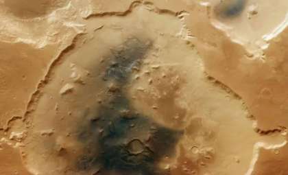 Ancient Mars Crater Unveils Secrets of the Red Planet’s Turbulent Past