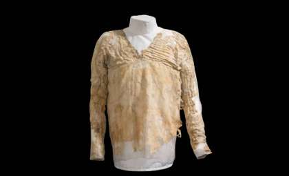 Ancient Egyptian Linen Dress Dating Back Over 5,000 Years Discovered