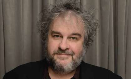 From Film to Science: Peter Jackson Collaborates with Colossal Biosciences to Revive the Giant Moa