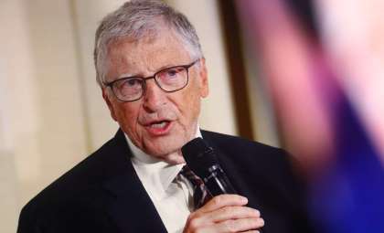 Bill Gates Predicts Smartphones Will Be Replaced by Electronic Tattoos