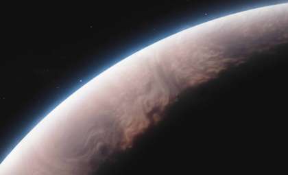 Quartz Clouds Discovered on Hot Jupiters Bend Light in Extraordinary Ways
