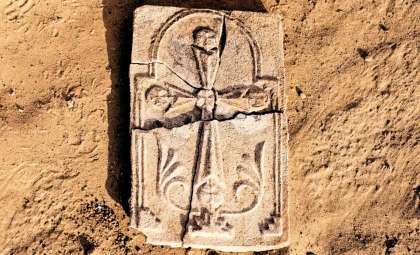 1,400-Year-Old Christian Cross Unearthed in Abu Dhabi Reveals Early Arabian Gulf Faith